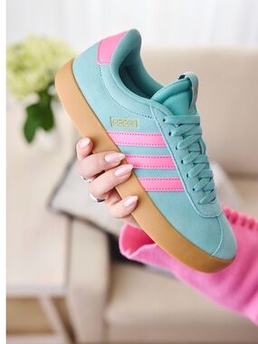 Adidas VL court 3.0 Women’s Light Blue & Pink Campus-Style Sneaker